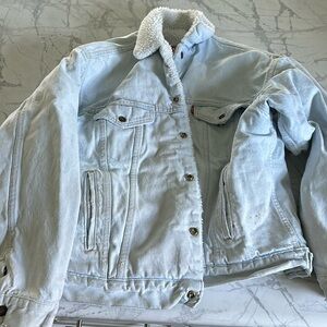 Levi’s Jean Sherpa jacket